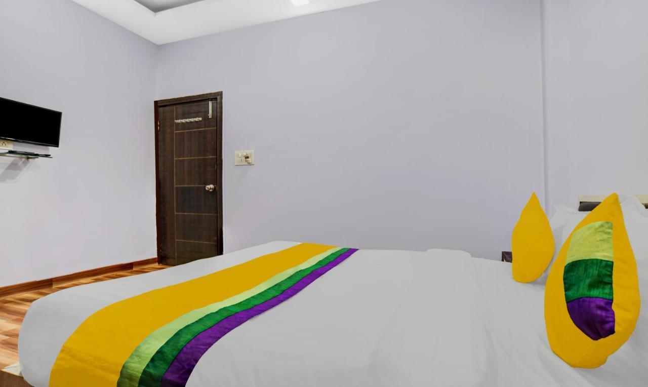 Itsy By Treebo - Utsav Inn Indore Zewnętrze zdjęcie